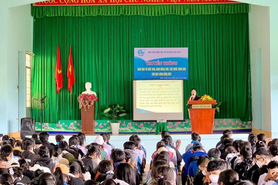 Hội LHPN huyện Đắk Song tổ chức truyền thông giáo dục về giới tính, bình đẳng giới, sức khỏe sinh sản cho học sinh năm 2022