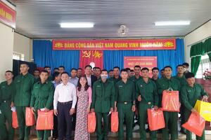 Hội LHPN huyện ĐắkGLong phối hợp tổ chức gặp mặt quân nhân hoàn thành nghĩa vụ quân sự năm 2023